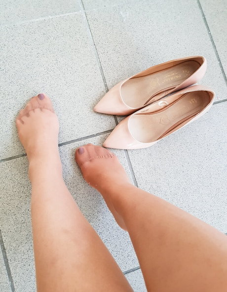 Ana Allabout pornstar art gallery