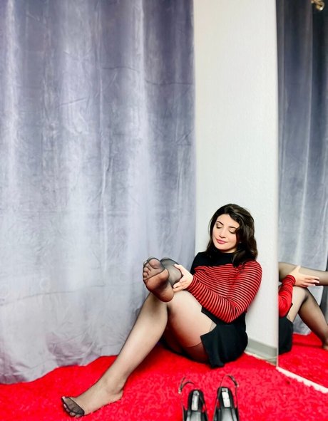 Ana Allabout top star gallery