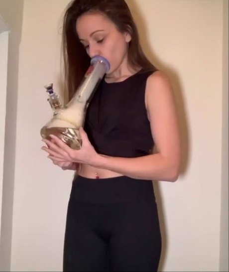 silencedhippie nude model pictures