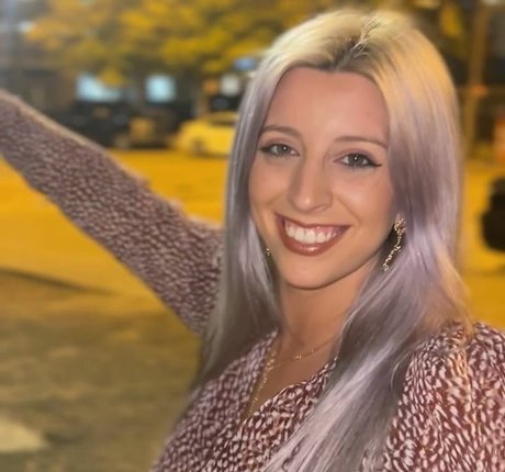 squirting onlyfans hot naked photo