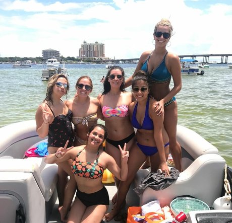 female popular onlyfans hot naked img