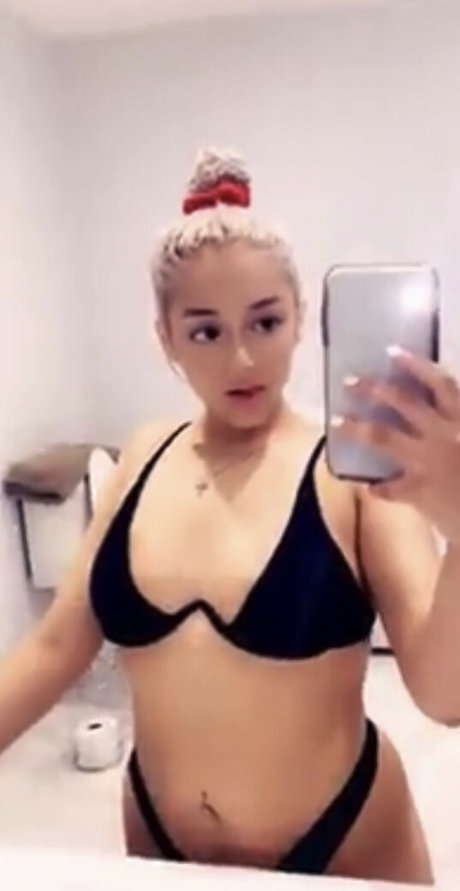 teen blowjob onlyfans art nude image