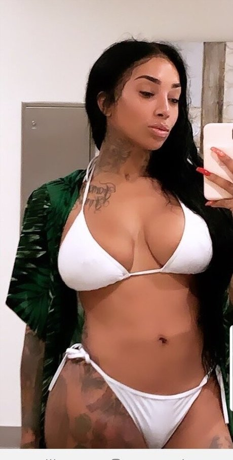 flyyytattedsky hd pornstar photo