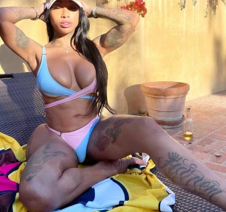 flyyytattedsky top star gallery