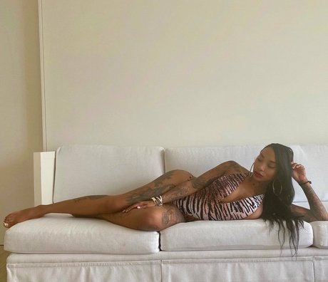 flyyytattedsky star art picture