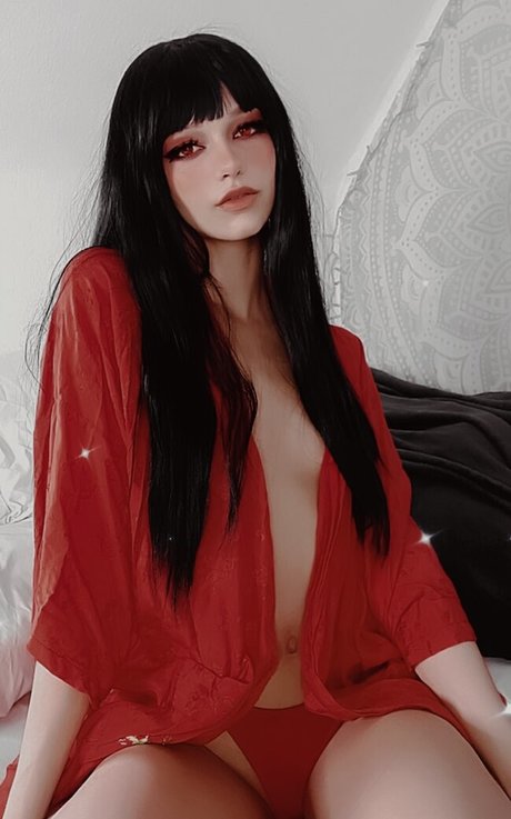 MythoBunny exclusive pornstar pictures