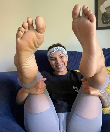 Solid Goddess model nude pic