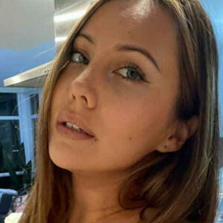 Jess Victoria model adult gallery