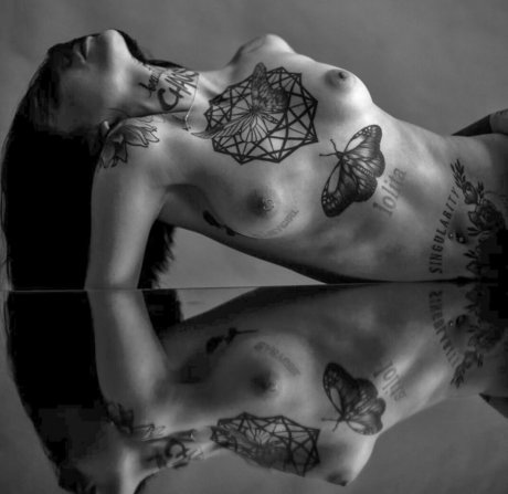 Doga Tumer hot pornstar photos