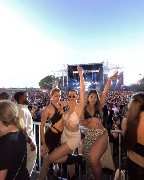 Sol Abelleira pornstar art photo