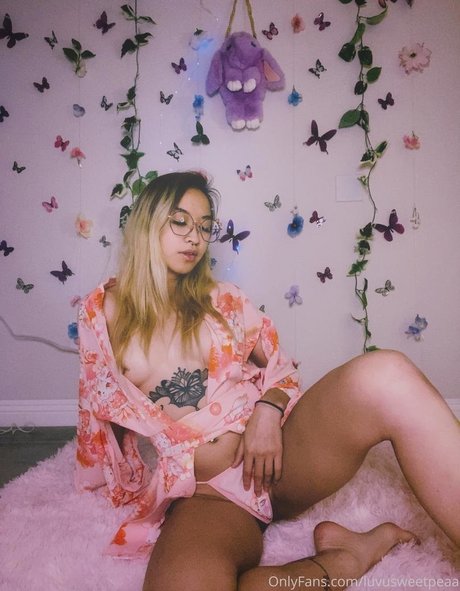 luvusweetpeaa nudes star pictures
