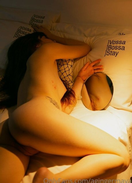 Gingermaya_ hot actress pics