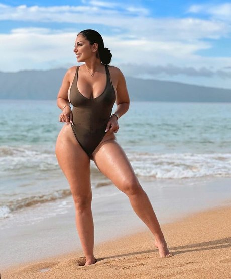 lareinasworld xxx actress gallery