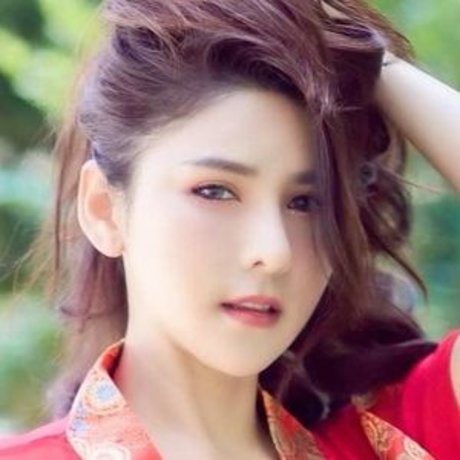 Shaya lor nude actress photos