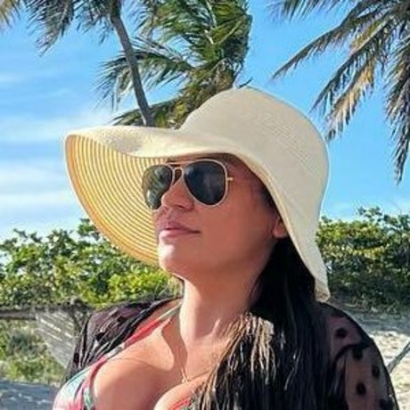 Hanninhalobatto porn star img