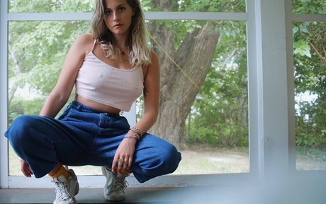 Grace Spelman model sexy galleries