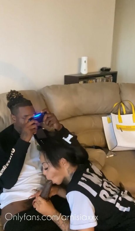 Arnisiaxxx erotic actress img