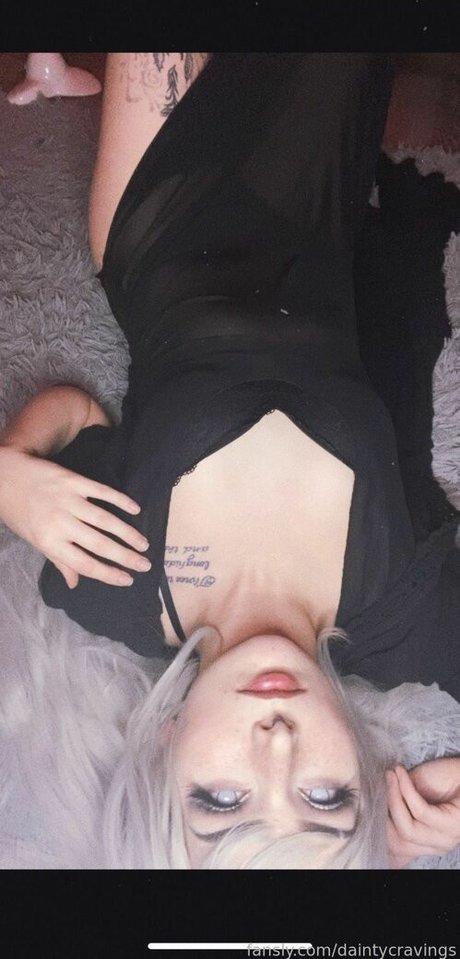 Dainty Cravings pornstar sexy picture