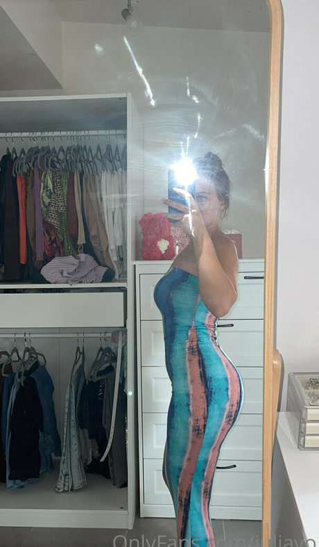 iuliavo nice pornstar photo