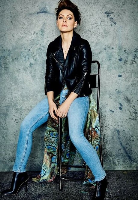 Emma Willis Profile Photo