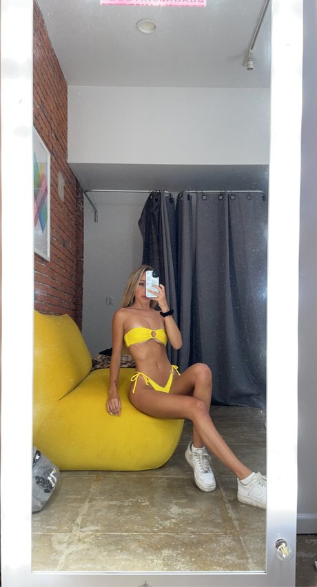 Ryan Myers sexy model image