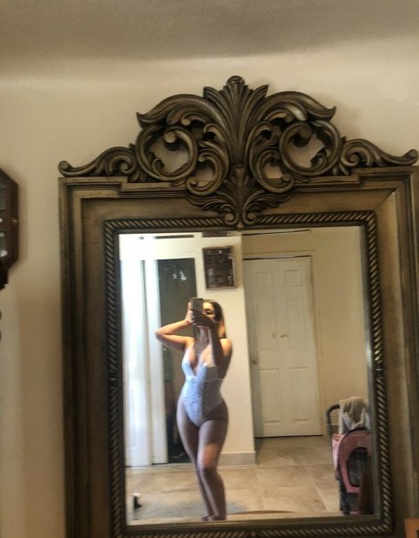 Latina California Girl model pornographic images