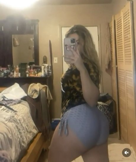 Latina California Girl xxx actress pictures