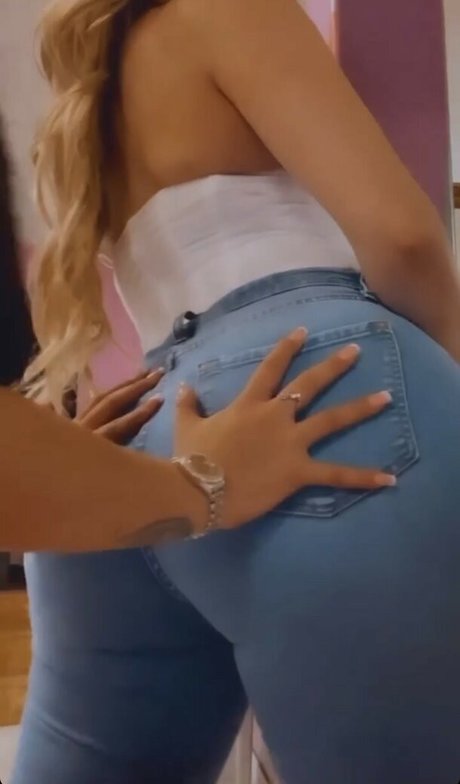 Latina California Girl pornstar pretty picture