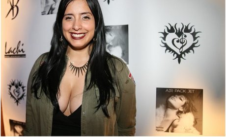 Laura Stylez pornstar naked archive