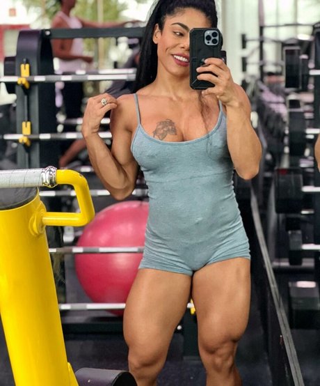 muscle girls onlyfans art naked photo