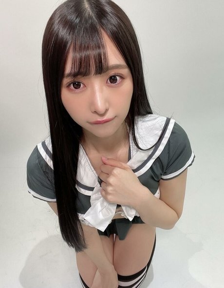 Naomi Majima model hot picture