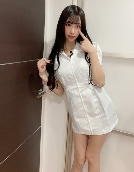 Naomi Majima model hd pic