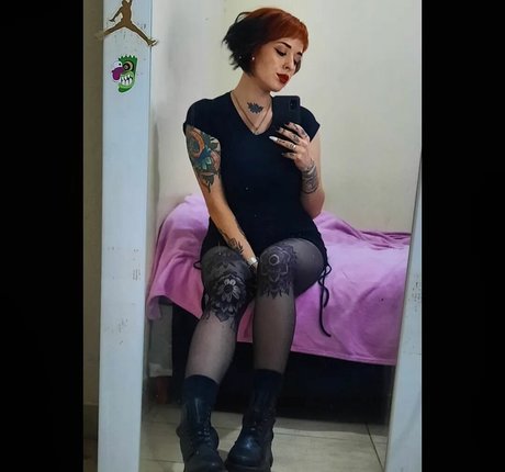 Florencia Gonzalez erotic model image