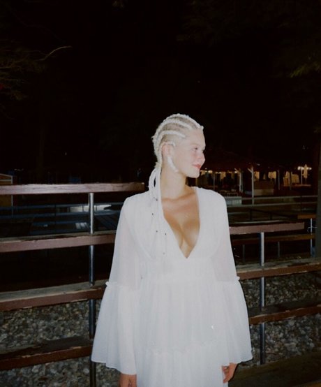 Nikaromm high quality pornstar img