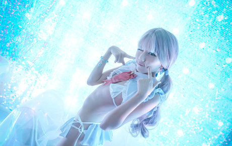 tinneh nude star img