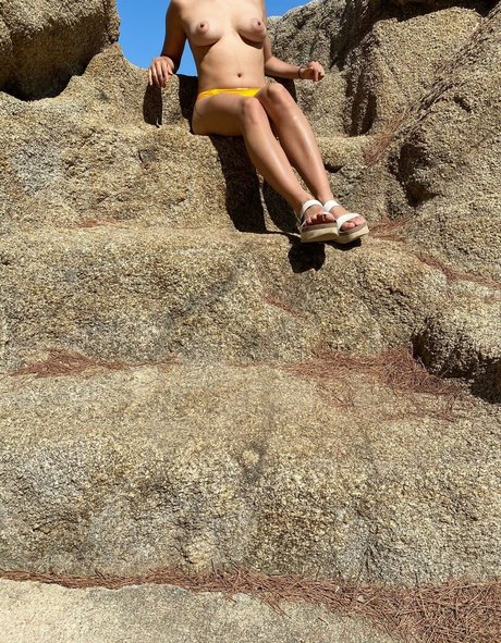 non nude onlyfans pretty picture