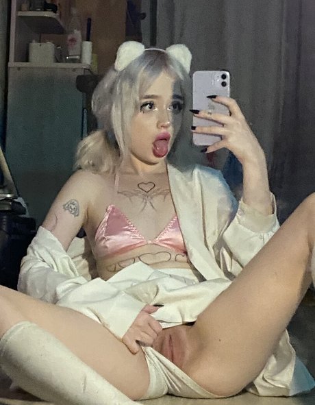 Skeleton888 beautiful model picture