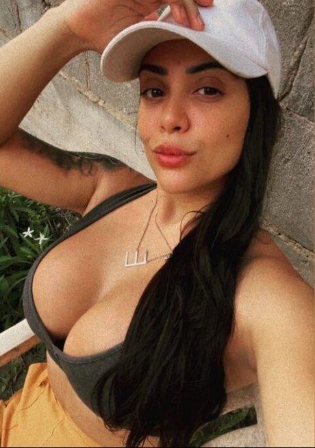 famous onlyfans beautiful nude photos