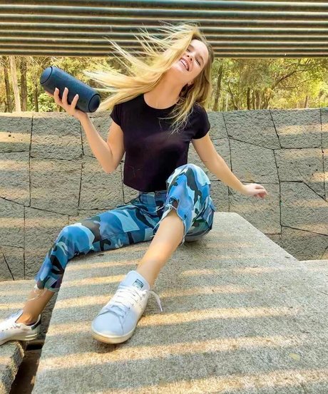 Inna Moll star top photo