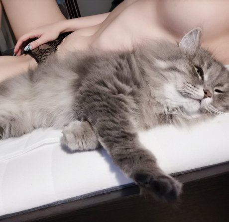 Naughty__but nice model picture