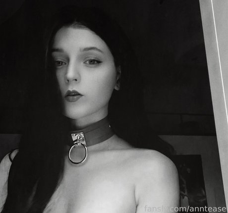 Naughty__but nice model free archive