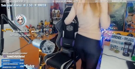 petite girls onlyfans beautiful nude images