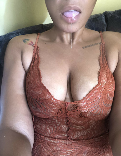 Wildheart ASMR hd model pics