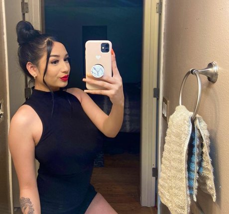 bitamartinezz star free image