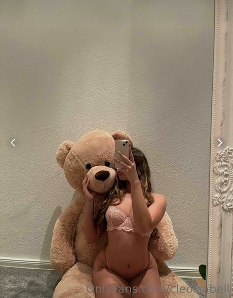 Cleo Isabell star pornographic img