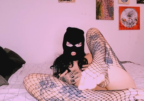 Black Cherry hd actress images