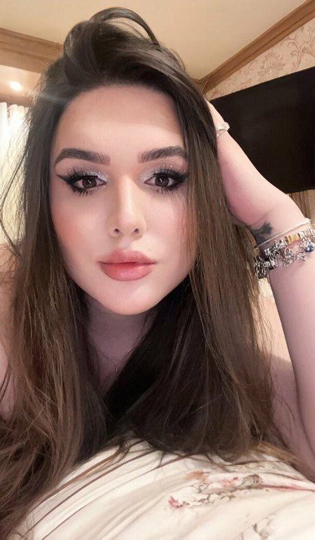 TS Yasmin Bianchi star pretty photos