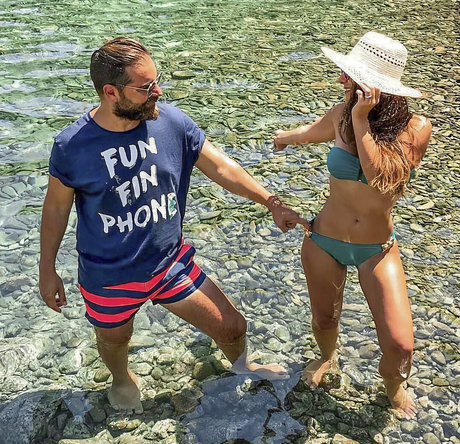 Neslihan Ozturk hd star img