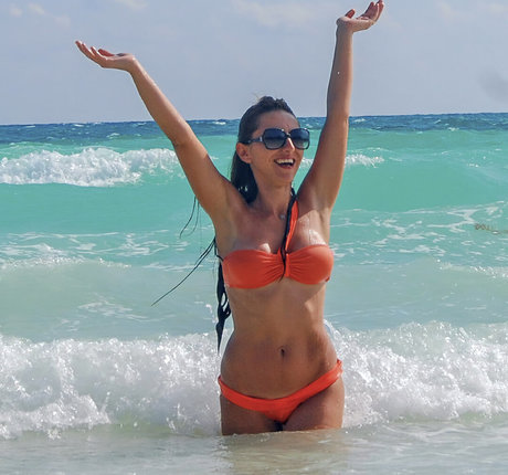 Neslihan Ozturk model free pic