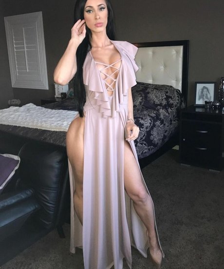 Taishaveli model pretty galleries